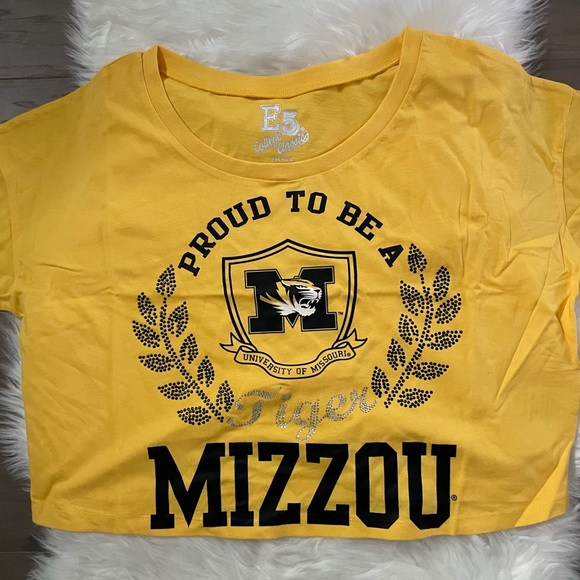 Mizzou Tigers Rhinestone Crop T-Shirt - Picture 3 of 12